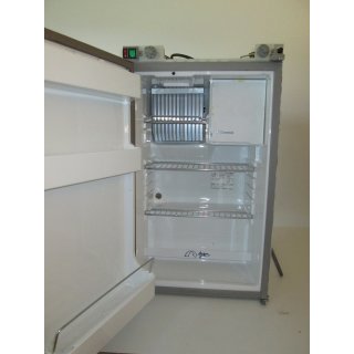 Dometic RM 4230L Kühlschrank 70L mit Eisfach gebr. für Wohnwagen/Wohnmobil/Bus Gas/220V/12V 30 mBar