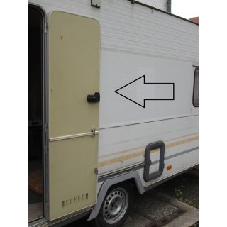 Knaus Wohnwagentür / Aufbautür 164 x 50 gebraucht mit Schlüssel (zB 8604) mit Rahmen