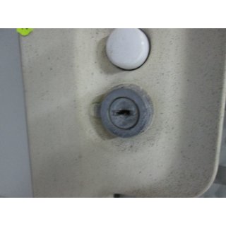 Thetford WC Service Tür 01 40 x 33 ohne Schlüssel mit Futter Design TEC gebraucht
