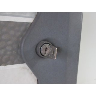 Thetford Service Tür WC ca 43 x 36 mit Füllung und Schlüssel gebraucht